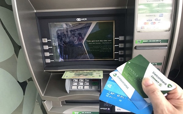 Nạp tiền điện thoại qua thẻ ATM Vietcombank